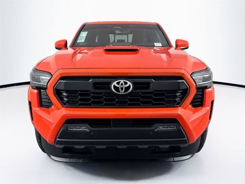 Certified 2024 Toyota Tacoma TRD Sport w/ TRD Sport Upgrade Package RWD image 9