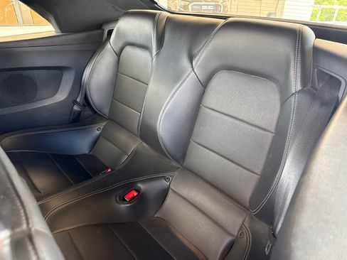 Used 2019 Ford Mustang Premium RWD image 12