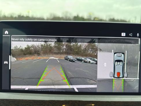 Used 2023 BMW X3 xDrive30i w/ Premium Package image 14