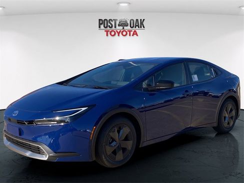 New 2026 Toyota Prius Plug-In Hybrid image 3