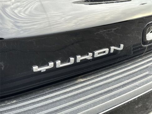 Certified 2023 GMC Yukon XL AT4 w/ Technology Package image 32