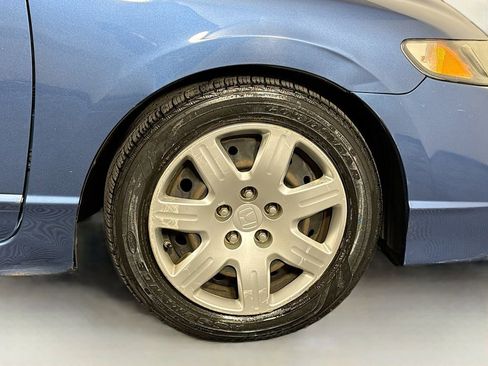 Used 2010 Honda Civic LX image 21