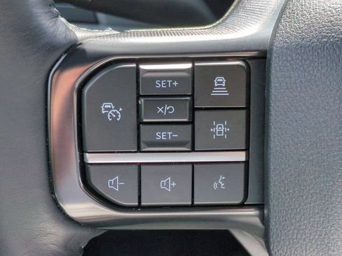 Used 2025 Ford F150 Platinum AWD/4WD image 17