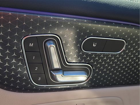 New 2026 Mercedes-Benz GLB 250 image 16