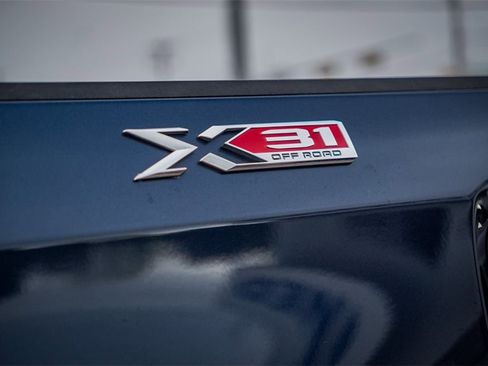 Used 2022 GMC Sierra 1500 Elevation image 11