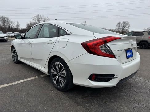 Used 2016 Honda Civic EX-T image 4