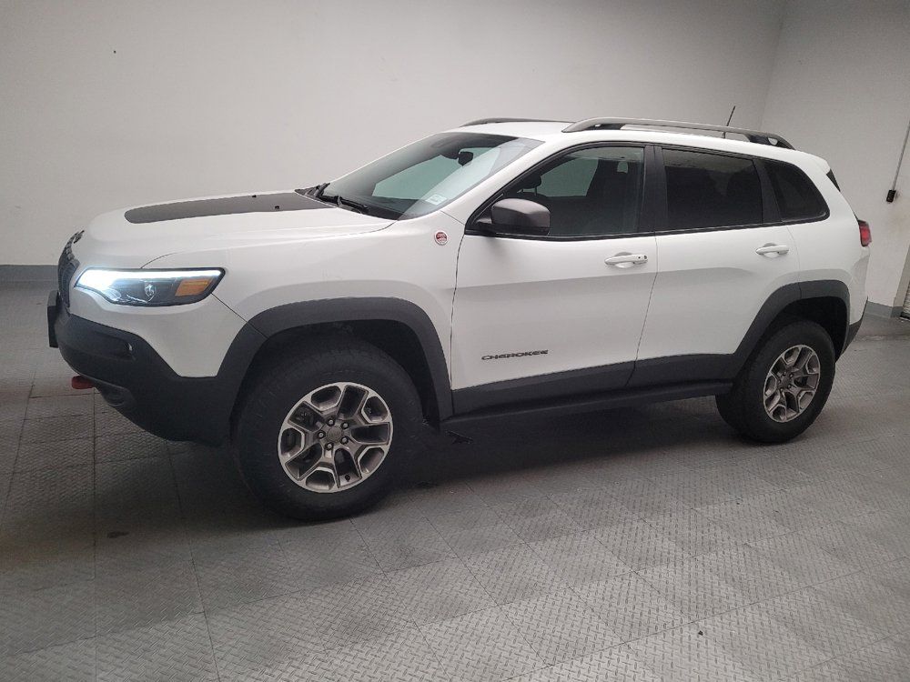 Used 2021 Jeep Cherokee Trailhawk AWD/4WD image 2