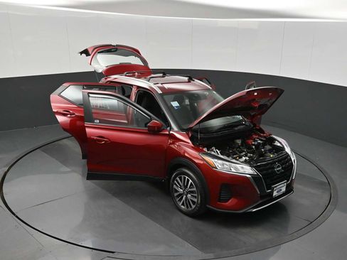 Used 2022 Nissan Kicks SV w/ Interior Electronics Package image 32