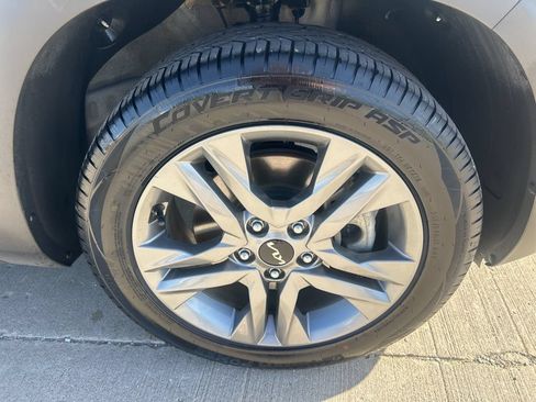 Used 2023 Kia Seltos LX AWD/4WD image 36