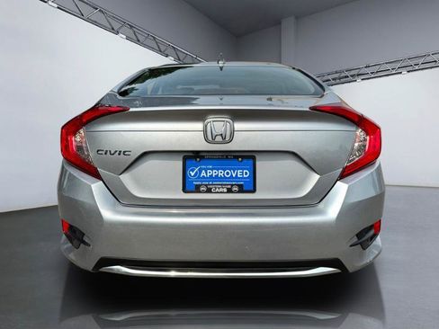 Used 2019 Honda Civic EX image 6