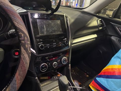 Used 2019 Subaru Forester Premium image 15