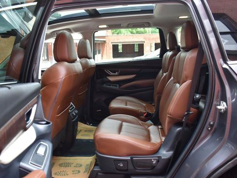 Used 2019 Subaru Ascent Touring AWD/4WD image 14