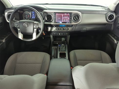 Used 2021 Toyota Tacoma SR5 image 15