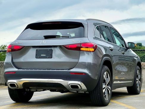 Certified 2026 Mercedes-Benz GLA 250 4MATIC image 8