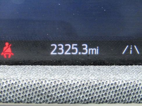 Used 2025 Ford Mustang Mach-E Premium AWD/4WD image 28