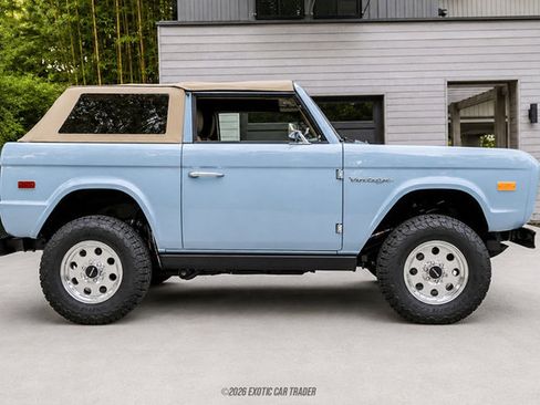 Used 2025 Ford Bronco Badlands AWD/4WD image 18