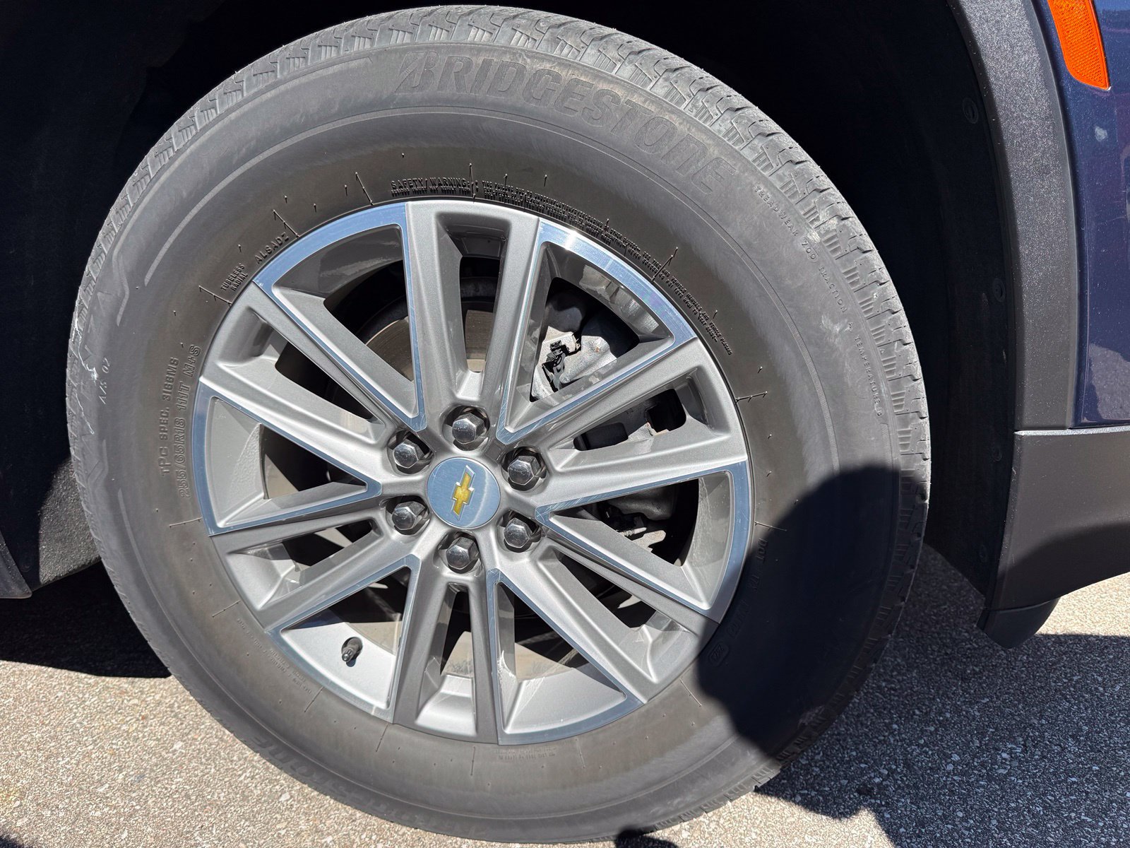 Used 2023 Chevrolet Traverse LT FWD image 10