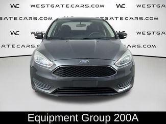 Used 2015 Ford Focus SE video 2