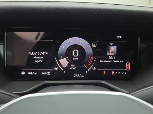 Used 2025 GMC Acadia Elevation AWD/4WD image 31