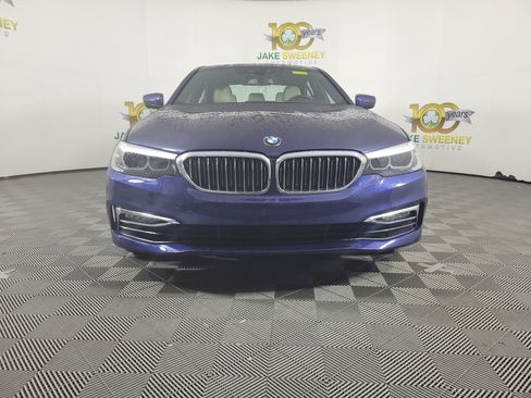 Used 2018 BMW 530i xDrive image 2