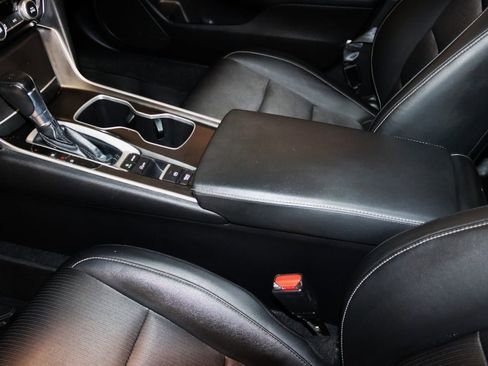 Used 2022 Honda Accord Sport image 30