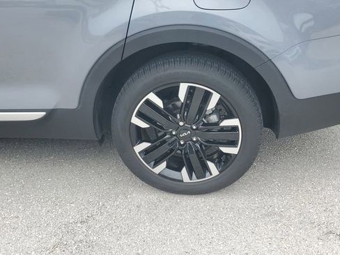 Certified 2024 Kia Telluride SX FWD image 5