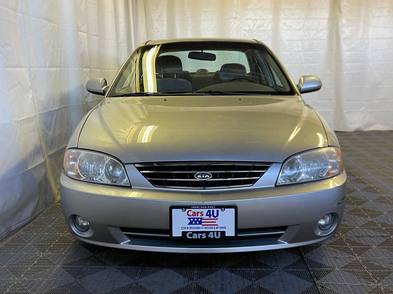 Used 2004 Kia Spectra Sedan FWD image 3