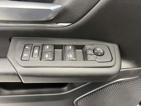 Used 2025 RAM 1500 Big Horn image 17