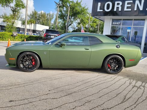 Used 2023 Dodge Challenger SRT Hellcat RWD image 8
