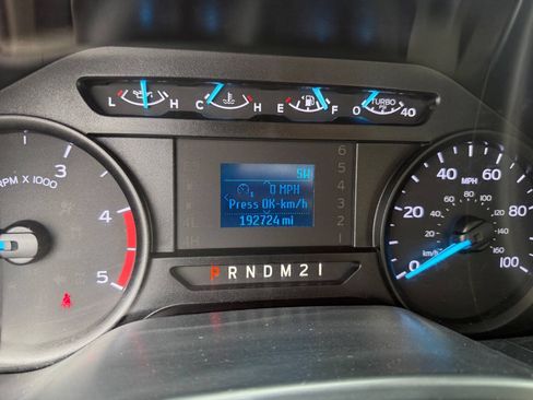 Used 2019 Ford F550 4x4 Regular Cab Super Duty image 19
