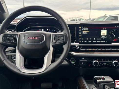 Used 2022 GMC Sierra 1500 Elevation image 16