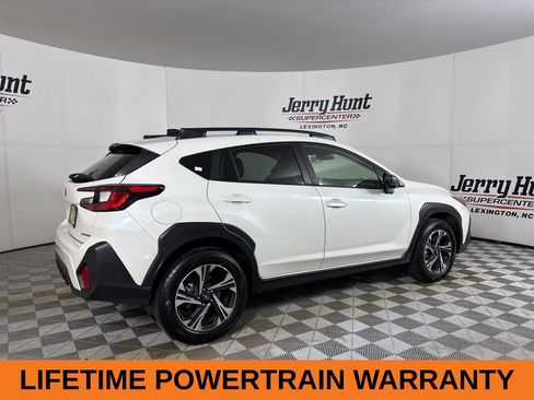 Used 2024 Subaru Crosstrek 2.0i Premium image 5