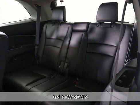 Used 2022 Honda Pilot Special Edition image 9