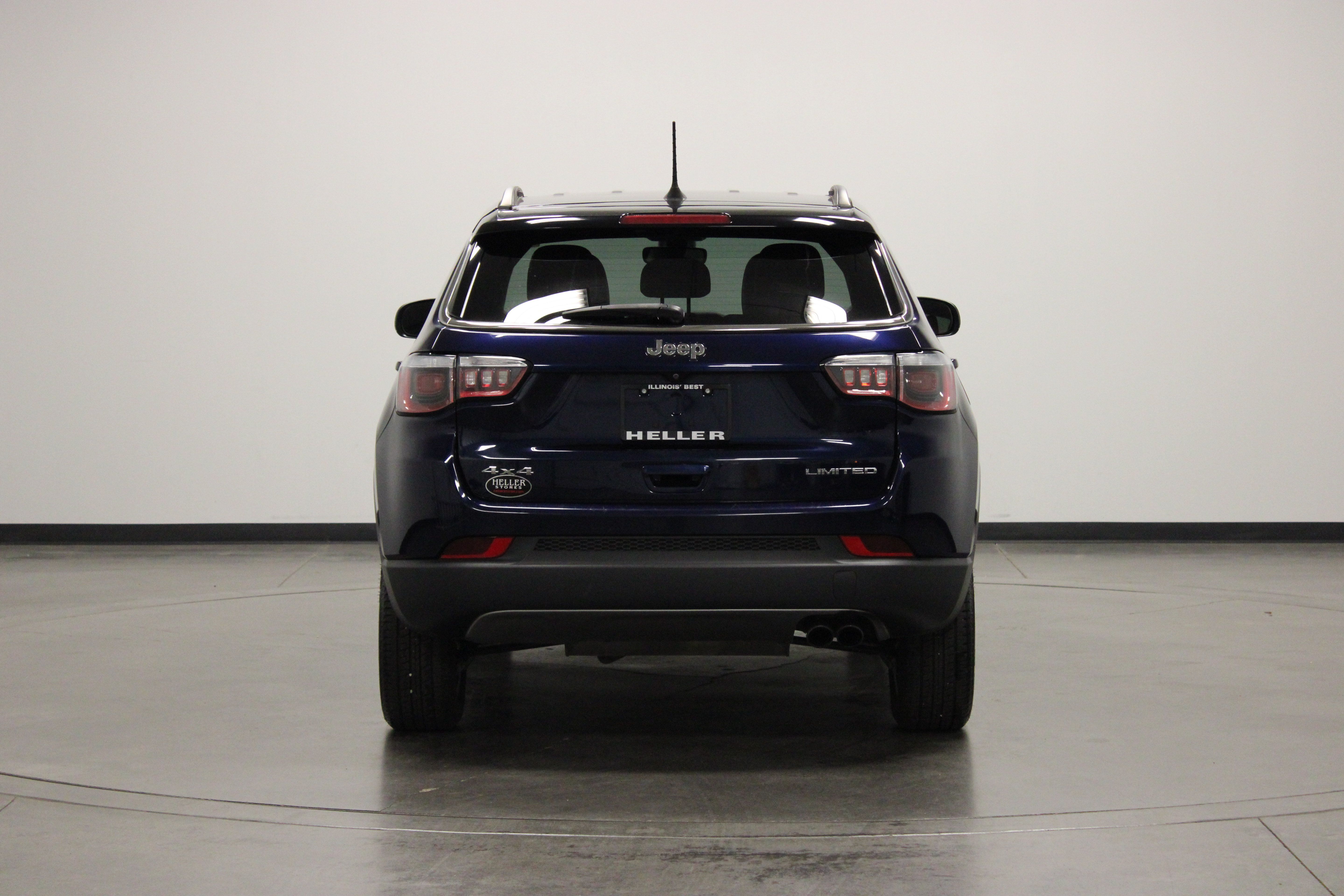 Used 2018 Jeep Compass Limited AWD/4WD image 7