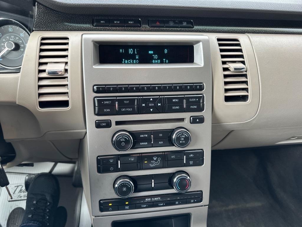 Used 2012 Ford Flex SE FWD image 24
