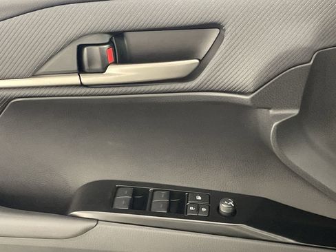 New 2026 Toyota Camry SE image 18