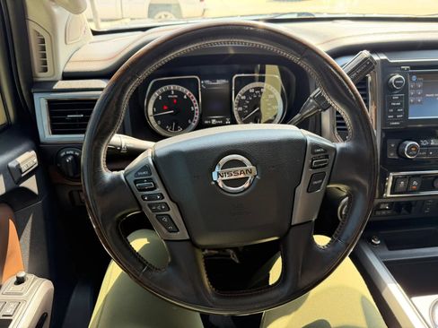 Used 2018 Nissan Titan Platinum Reserve w/ Platinum Utility Package image 19