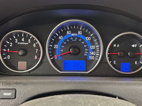 Used 2009 Hyundai Veracruz Limited w/ Navigation Pkg 4 AWD/4WD image 14