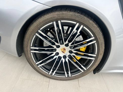 Used 2015 Porsche 911 Turbo AWD/4WD image 7