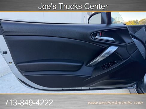 Used 2017 FIAT 124 Spider Abarth image 27