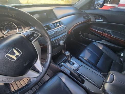Used 2010 Honda Crosstour EX-L image 15
