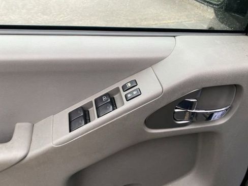 Used 2021 Nissan Frontier SV image 20