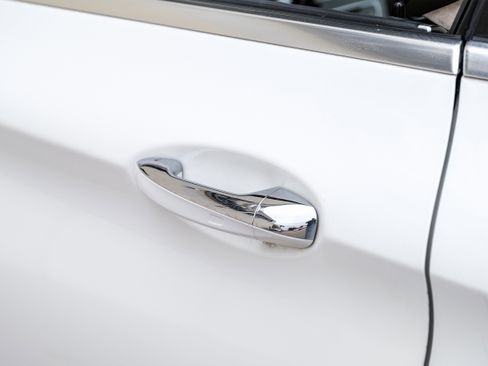 Used 2018 Mercedes-Benz C 300 Cabriolet image 34