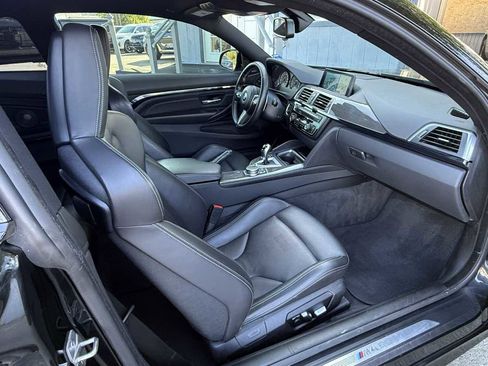 Used 2016 BMW M4 image 11
