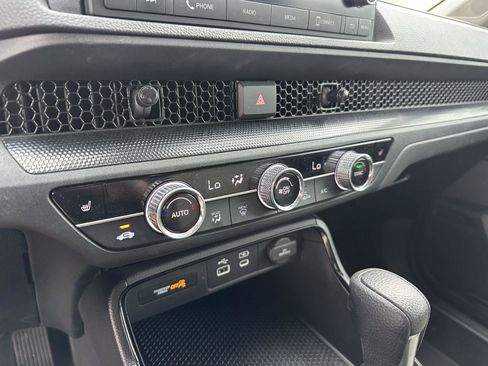 Certified 2023 Honda CR-V EX image 30