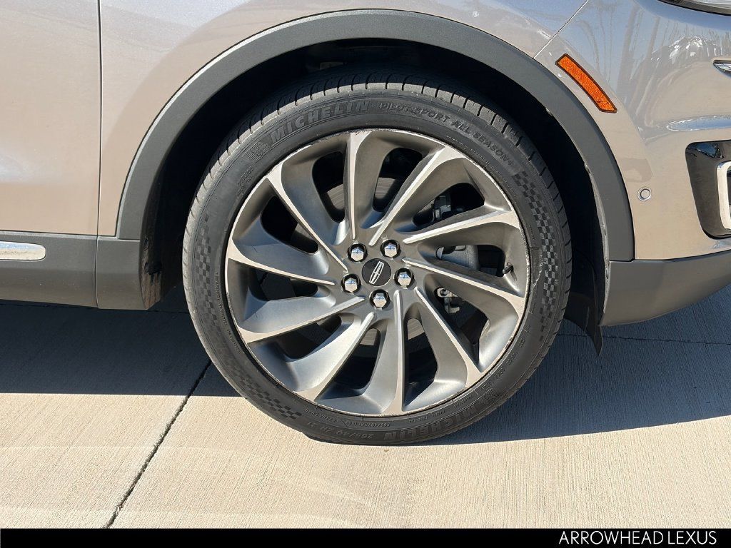 Used 2019 Lincoln Nautilus Reserve w/ Ultimate Package AWD/4WD image 10