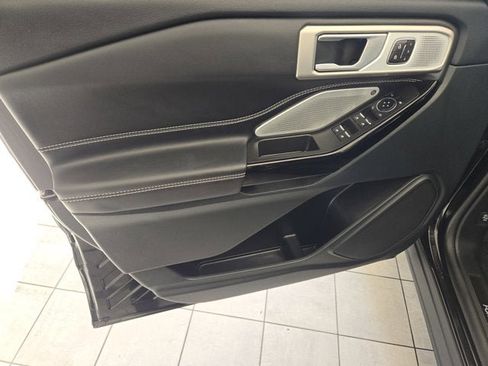 Used 2023 Ford Explorer ST w/ Equipment Group 401A image 21