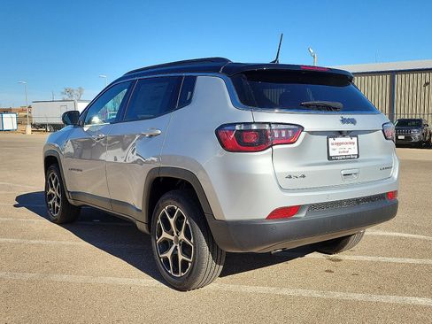 New 2026 Jeep Compass Limited image 3