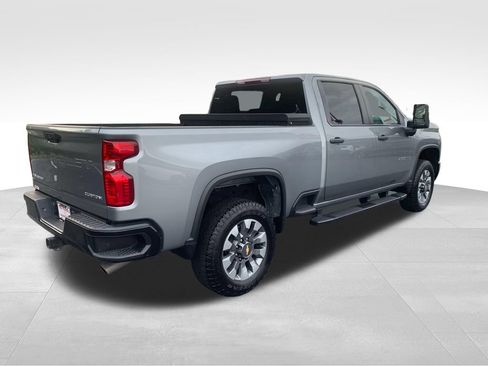 Used 2024 Chevrolet Silverado 2500 Custom w/ Custom Convenience Package AWD/4WD image 5