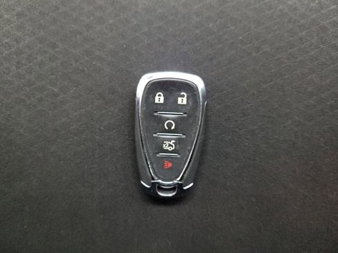 Used 2023 Chevrolet Malibu LT FWD image 32